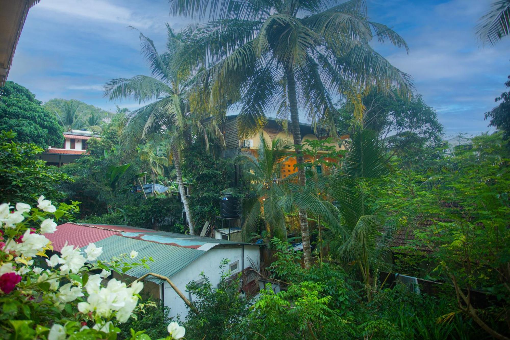 La Villa Unawatuna Bagian luar foto